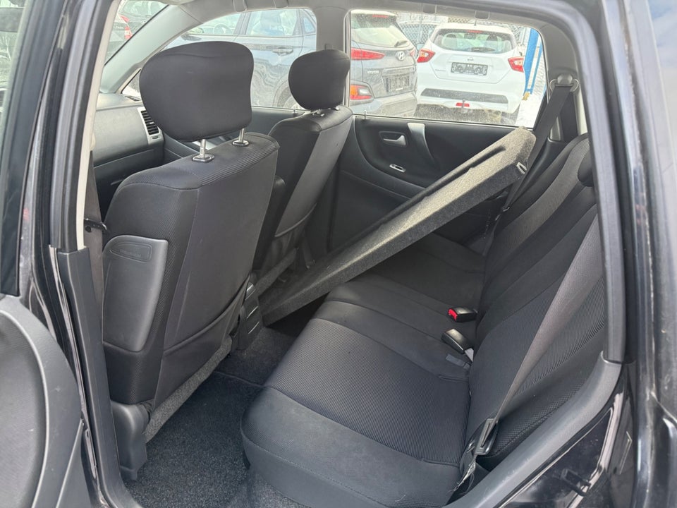 Suzuki Liana 1,6 GL aut. 5d