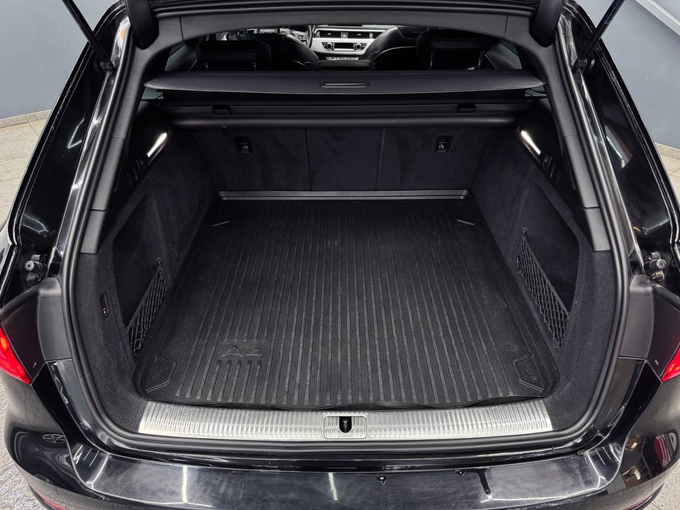 Audi A4 2,0 TDi 190 S-line Avant S-tr. 5d