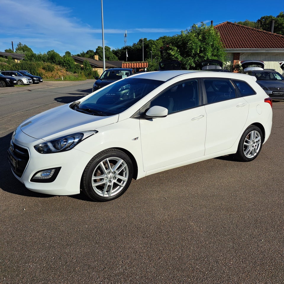 Hyundai i30 1,6 CRDi 110 Active+ 5d