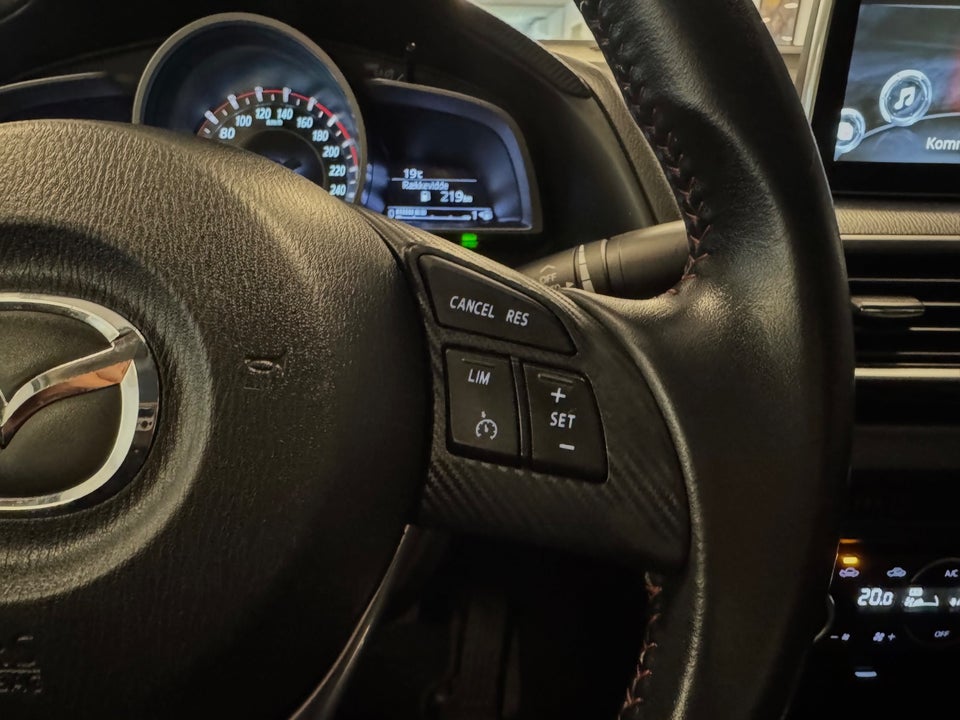 Mazda 3 1,5 SkyActiv-G 100 Vision 4d