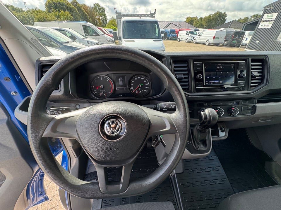VW Crafter 35 2,0 TDi 140 Kassevogn L3H2 aut.