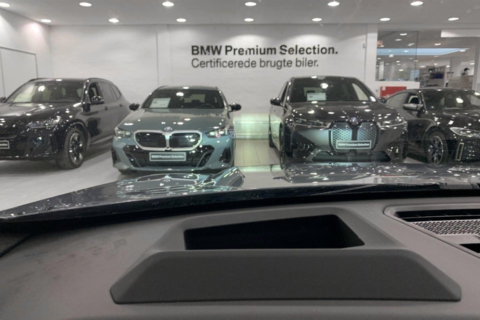 BMW iX1 eDrive20 M-Sport 5d