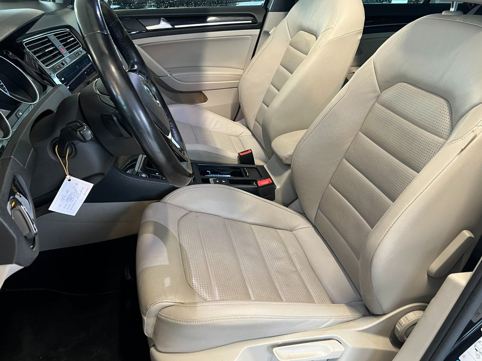 VW Golf VII 1,5 TSi 150 Highline Variant DSG 5d