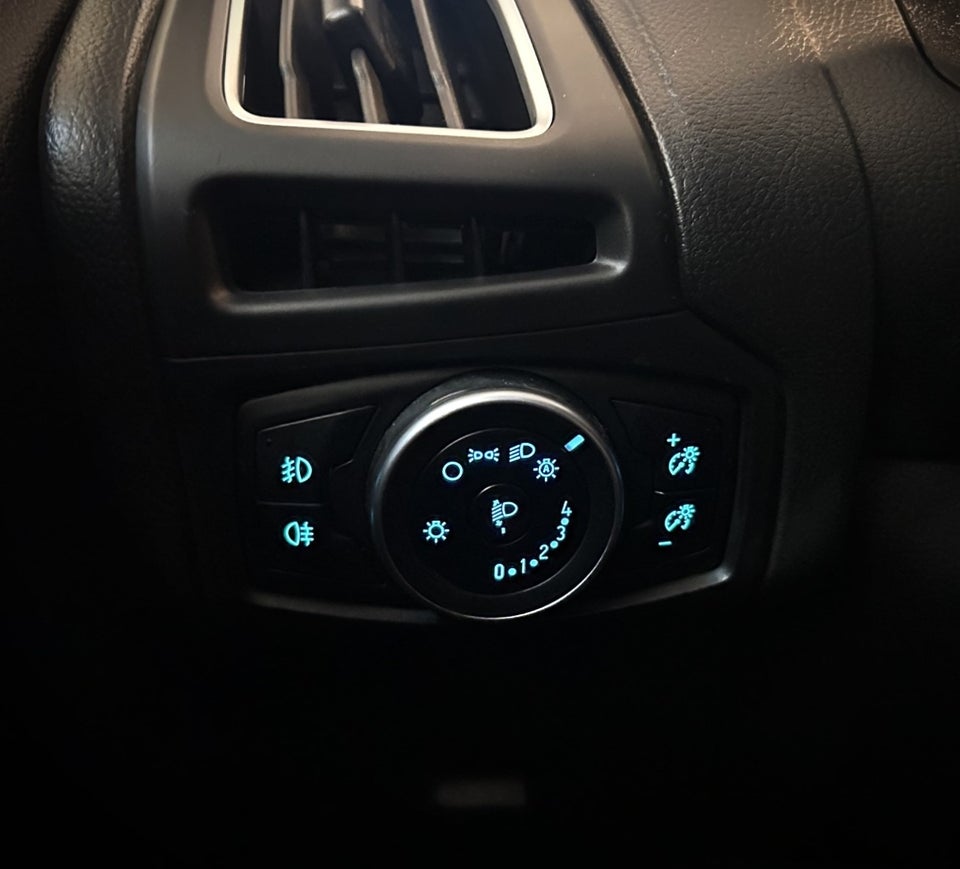 Ford Focus 1,0 SCTi 125 Titanium stc. 5d