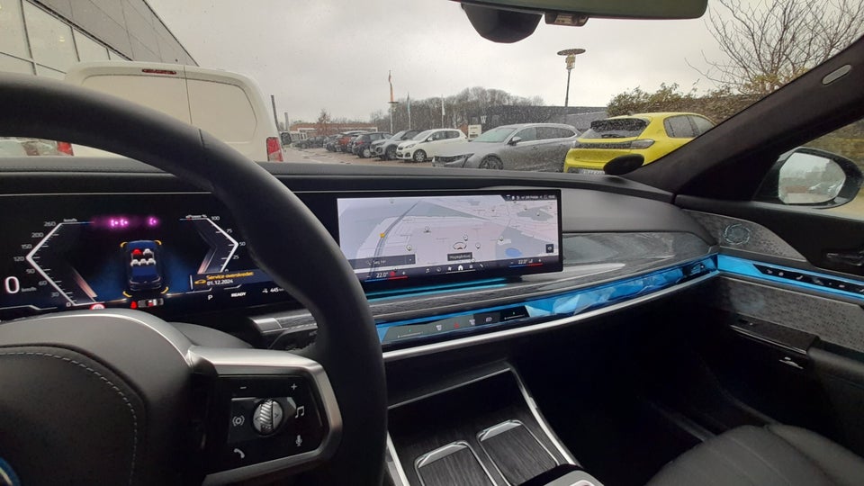 BMW i7 xDrive60 M-Sport 4d