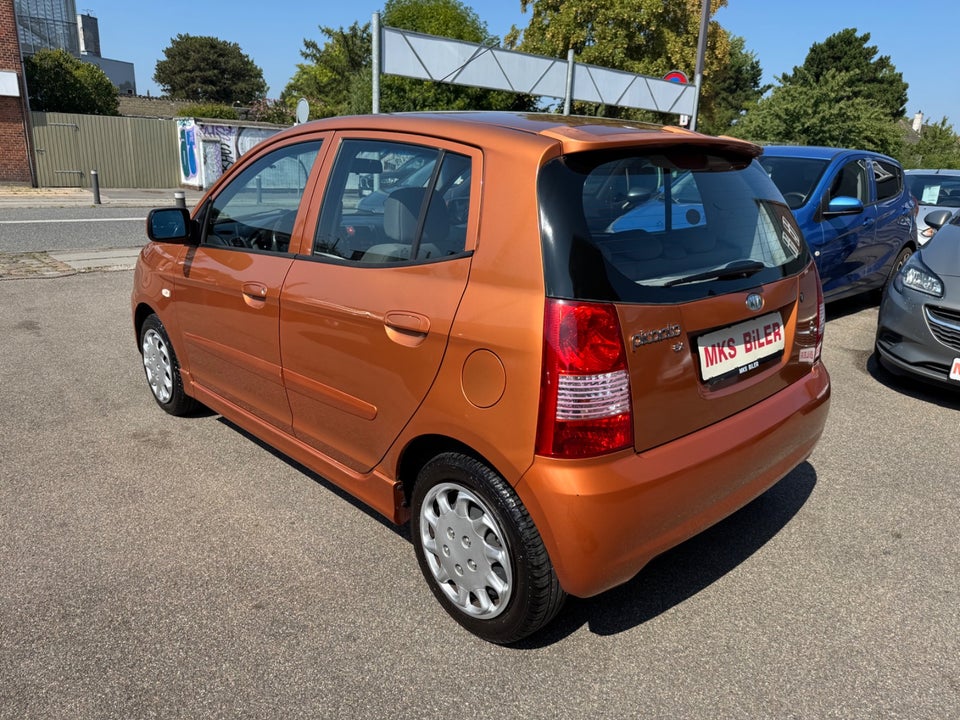 Kia Picanto 1,0 EX 5d