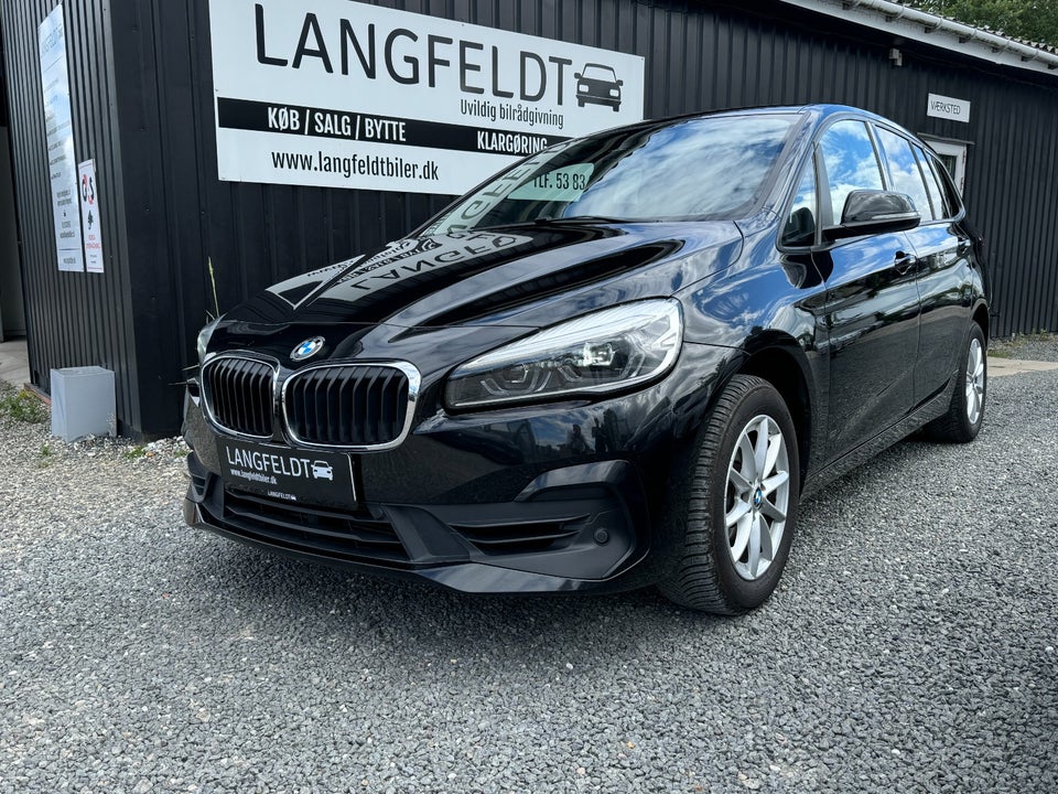 BMW 216i 1,5 Gran Tourer Sport Line 7prs 5d