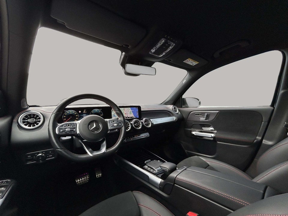 Mercedes EQB250 AMG Line 5d