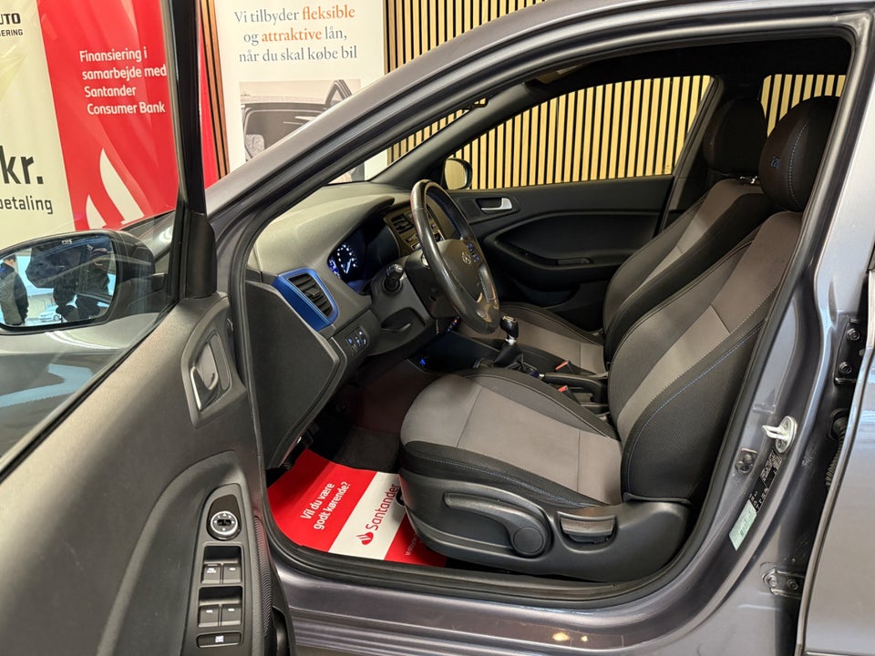 Hyundai i20 1,25 GO EM 5d