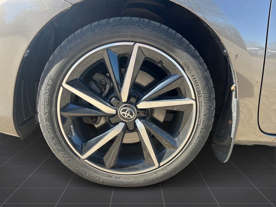 Toyota Auris 1,8 Hybrid H2 Selected Touring Sports CVT 5d