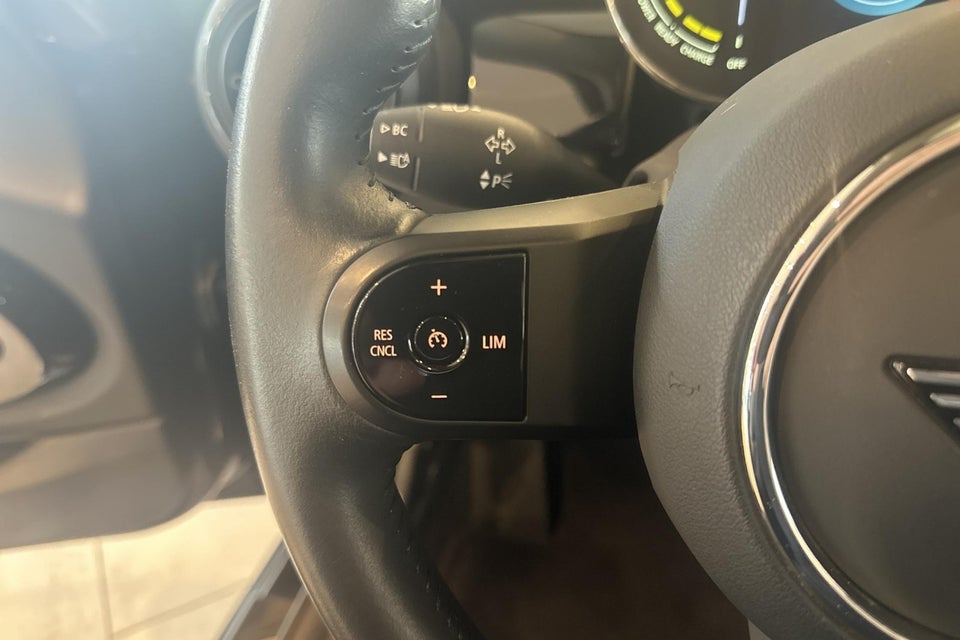 MINI Cooper SE Edition Premium Plus 3d