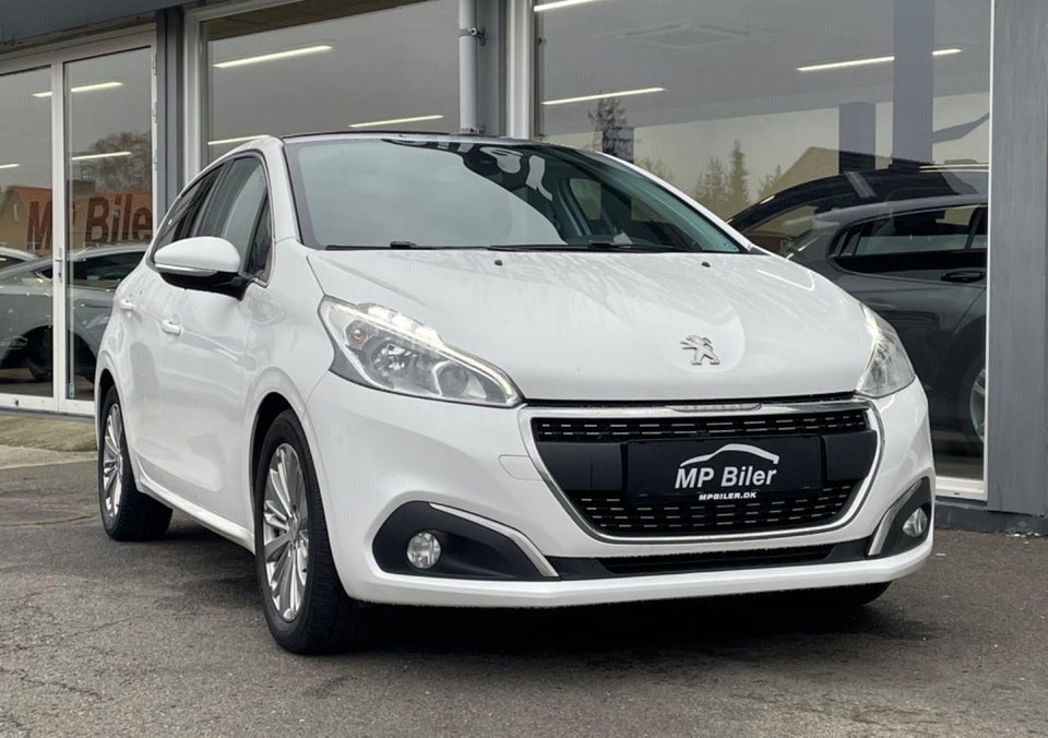 Peugeot 208 1,5 BlueHDi 100 Prestige Sky 5d