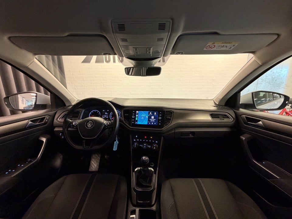 VW T-Roc 1,0 TSi 115 City 5d