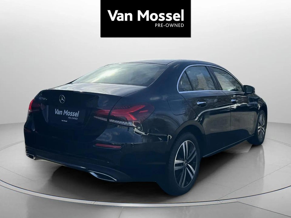 Mercedes A250 e 1,3 Progressive aut. 4d