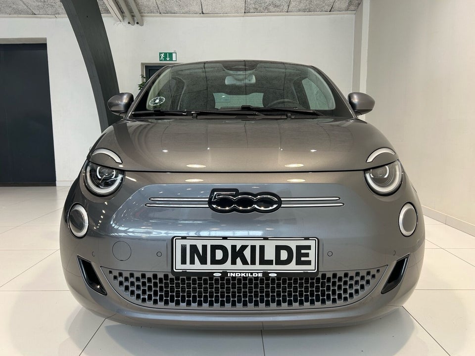 Fiat 500e 42 Icon 3d