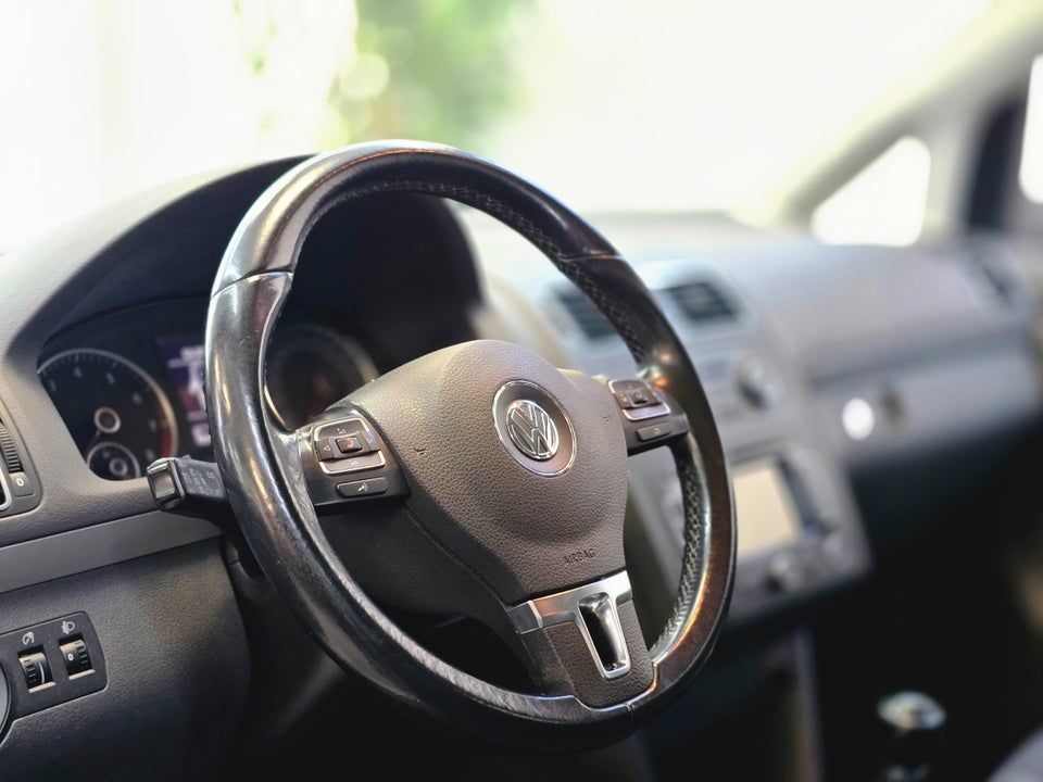 VW Touran 1,2 TSi 105 Trendline BMT 7prs 5d