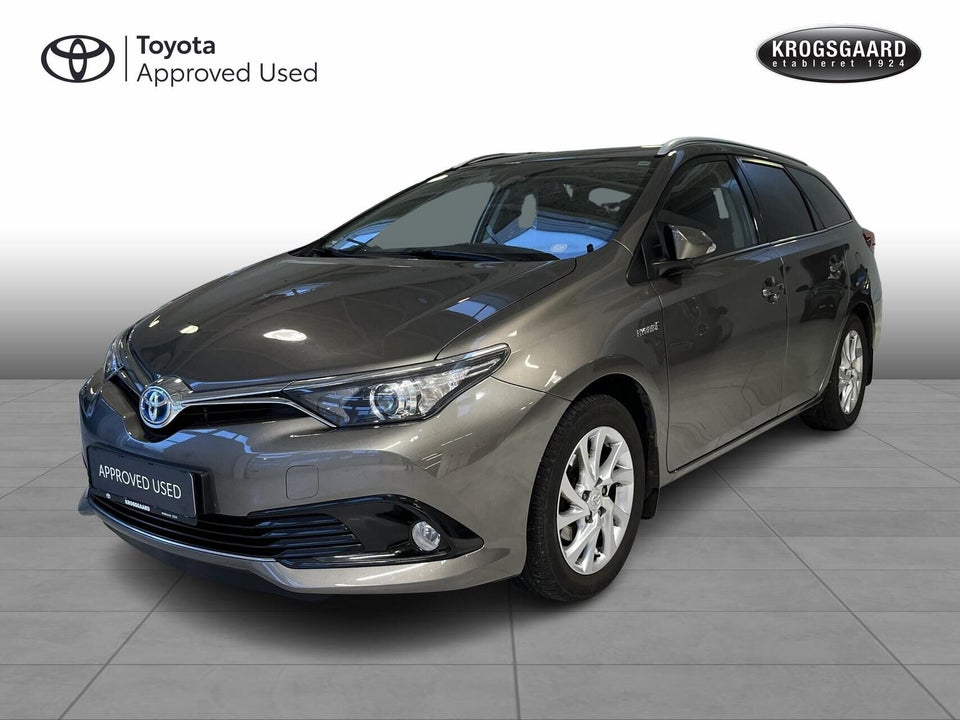 Toyota Auris 1,8 Hybrid H2 Comfort Touring Sports CVT 5d
