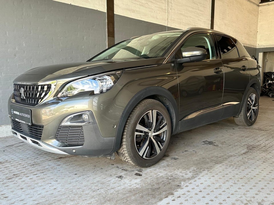 Peugeot 3008 1,6 BlueHDi 120 Allure EAT6 5d