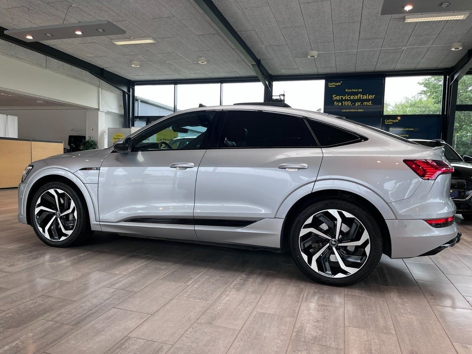 Audi e-tron 55 S-line Sportback quattro 5d