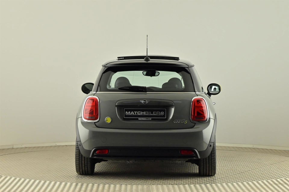 MINI Cooper SE Maximise 3d