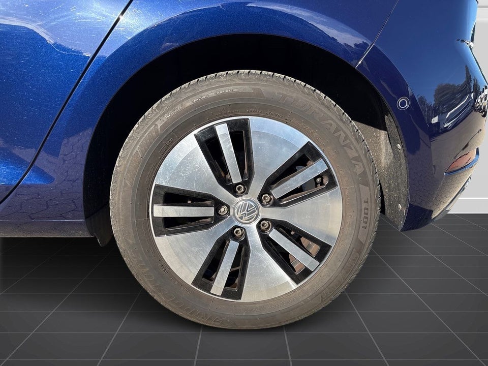 VW e-Golf VII 5d