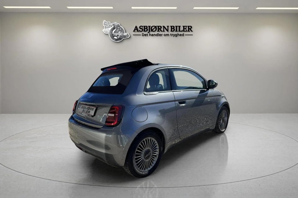 Fiat 500e 42 Icon Cabrio 2d