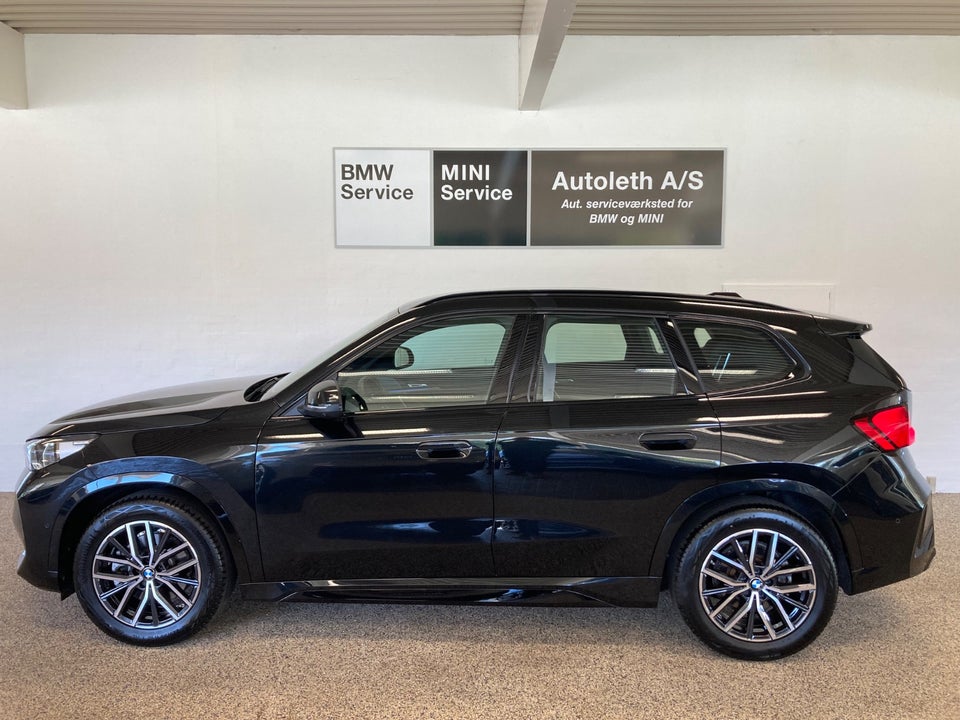BMW iX1 xDrive30 M-Sport 5d
