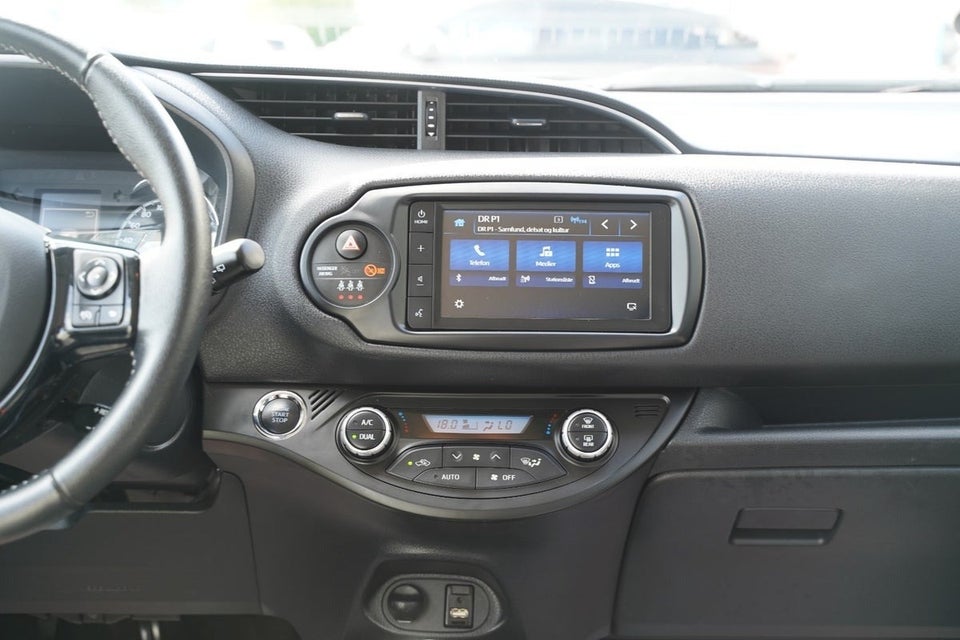 Toyota Yaris 1,5 VVT-iE T3 Smart 5d