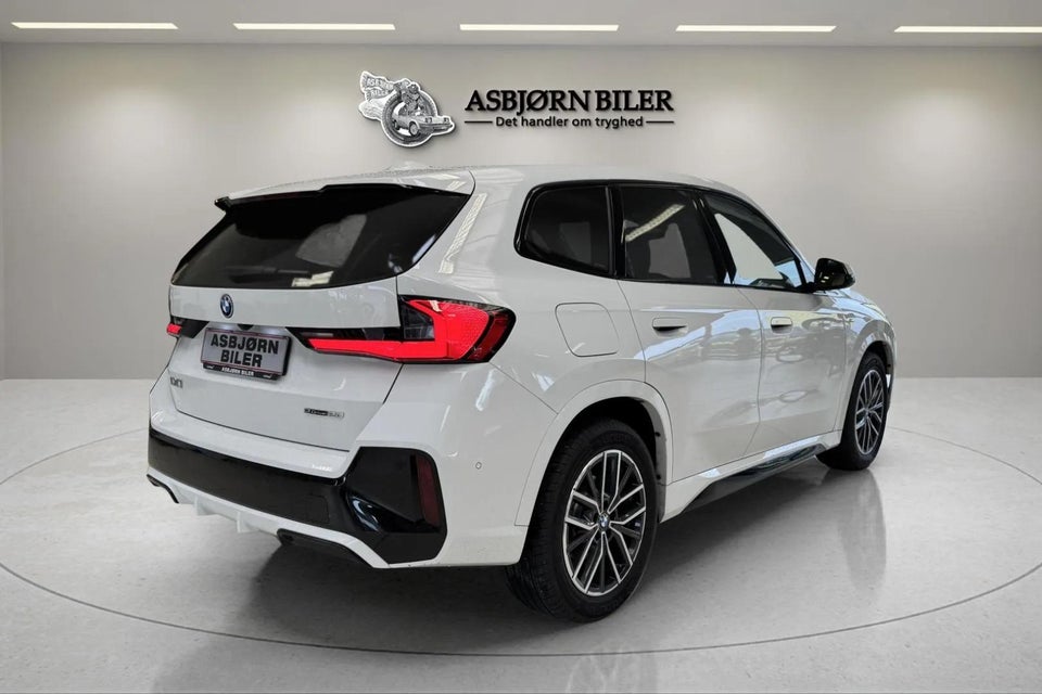 BMW iX1 eDrive20 M-Sport 5d