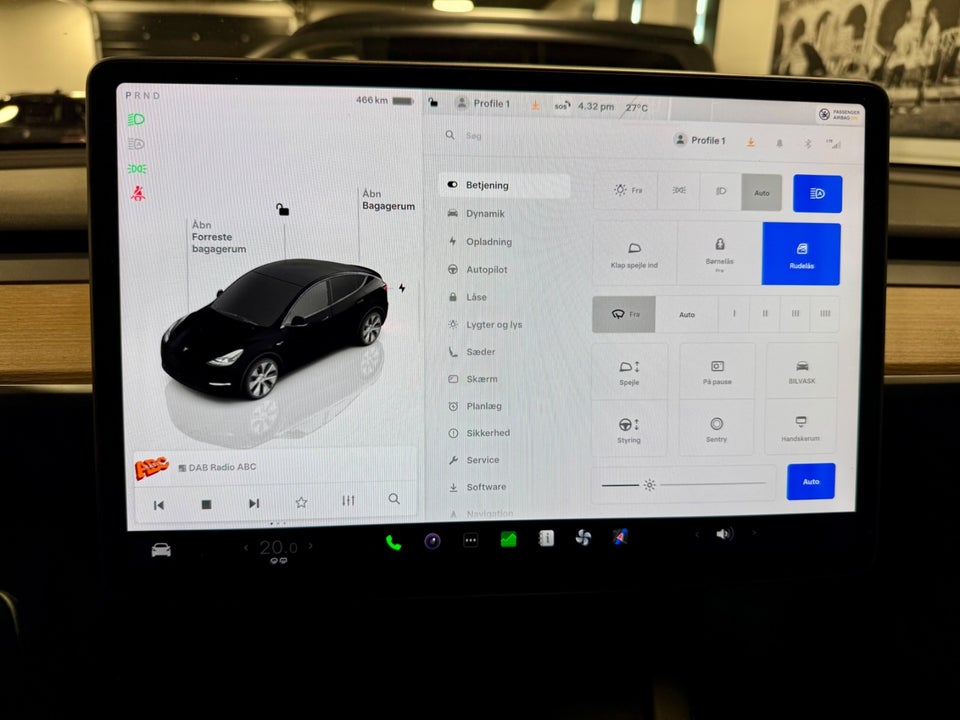 Tesla Model Y Long Range AWD 5d