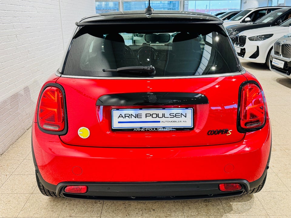 MINI Cooper SE Classic Trim 3d