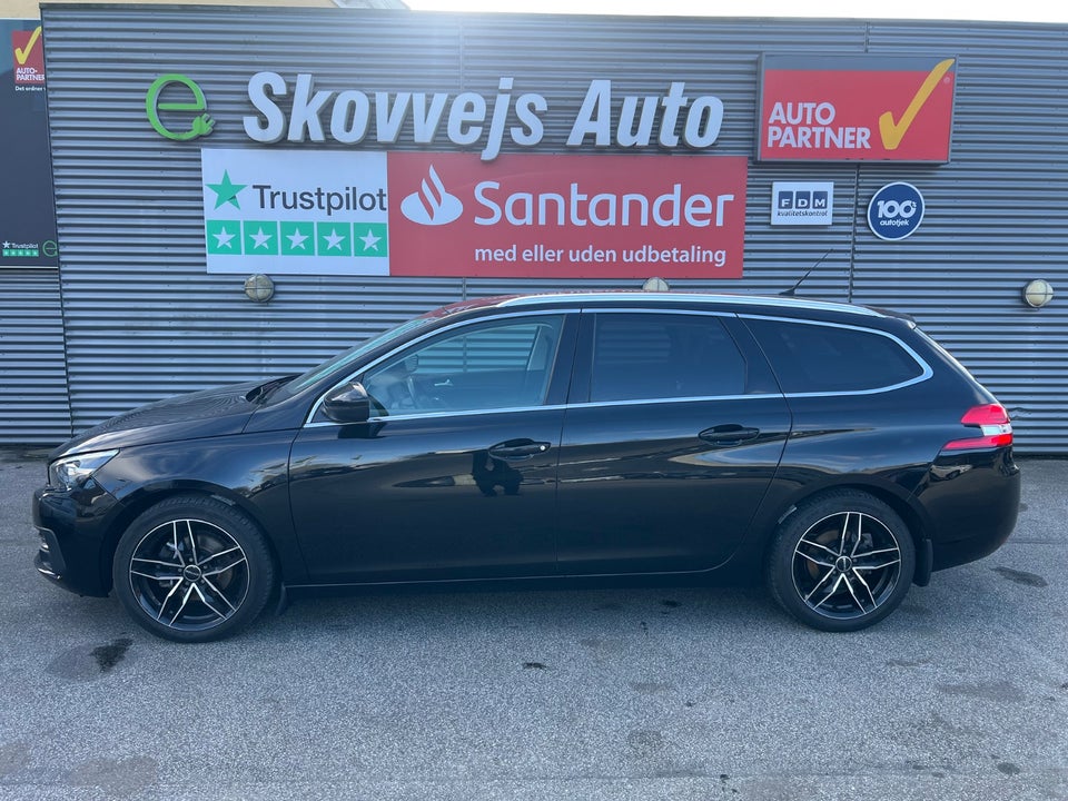 Peugeot 308 1,5 BlueHDi 130 Allure Sky SW 5d