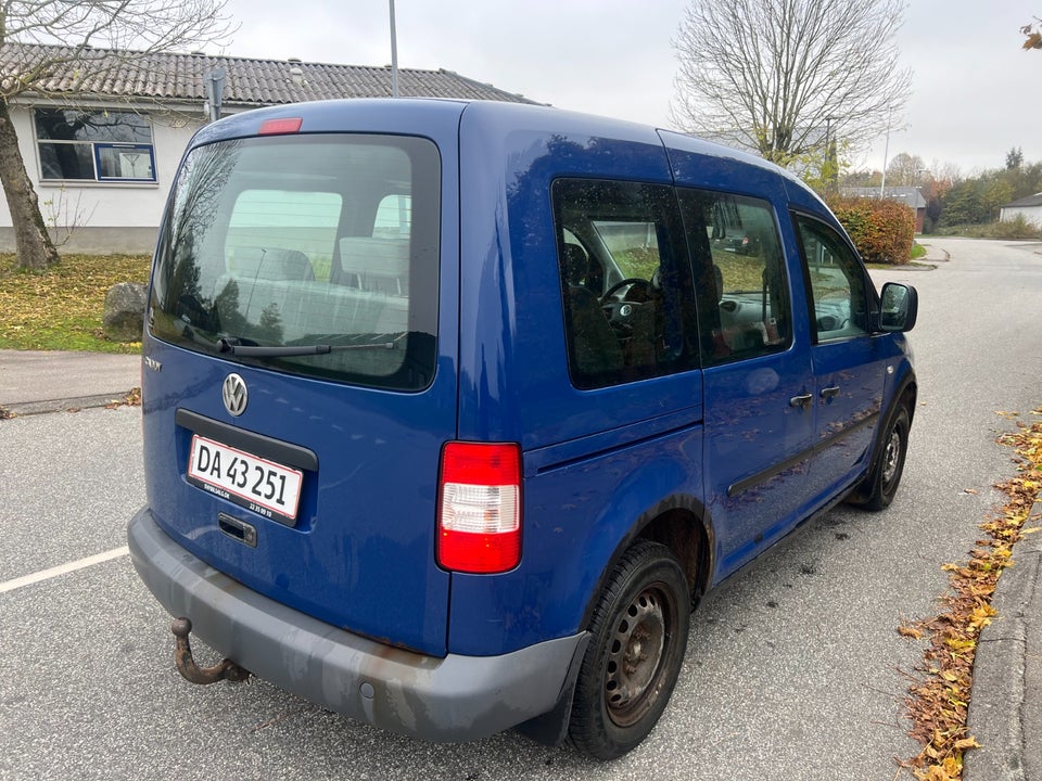 VW Caddy 1,4 7prs 4d