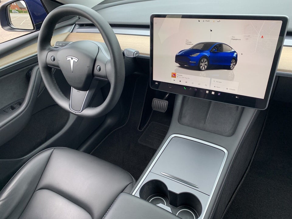 Tesla Model Y Long Range AWD 5d