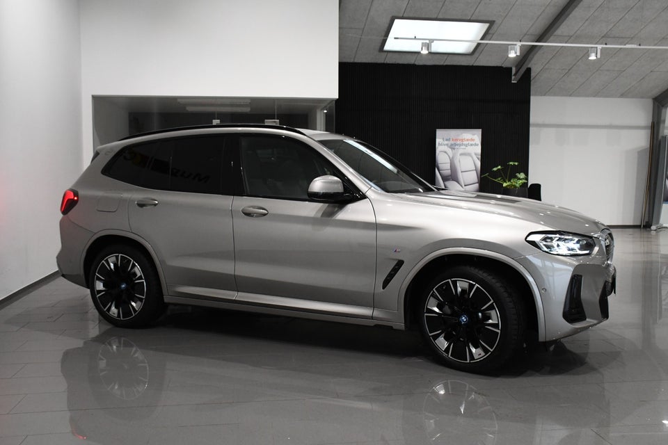 BMW iX3 Charged Plus M-Sport 5d