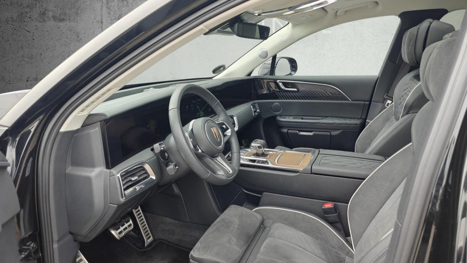 Hongqi E-HS9 99 Premium 5d