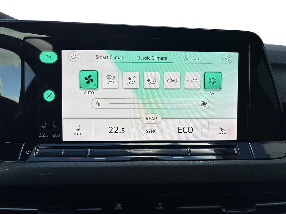 VW Golf VIII 1,4 GTE DSG 5d