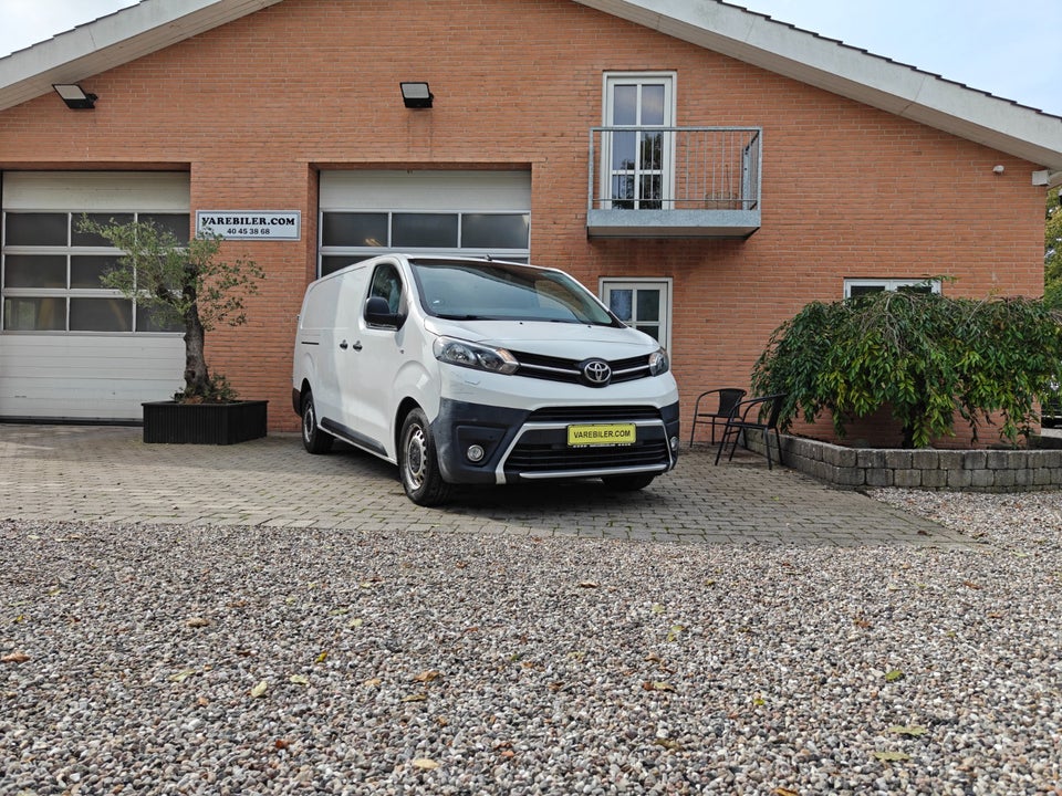 Toyota ProAce 2,0 D 120 Long Comfort 5d