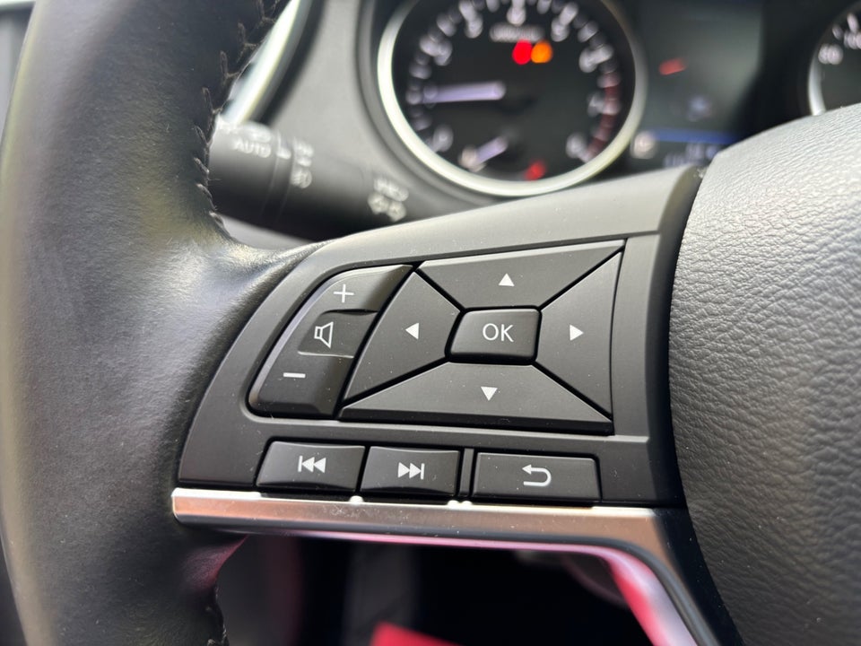 Nissan Qashqai 1,3 Dig-T 160 N-Connecta DCT 5d
