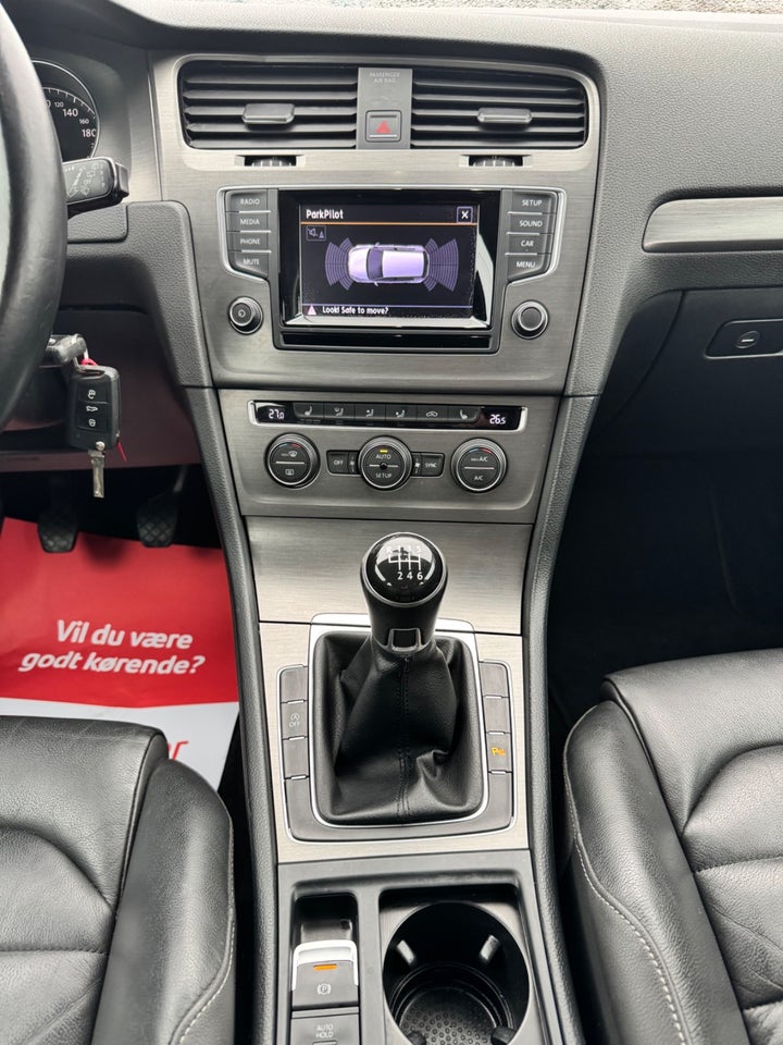 VW Golf VII 1,4 TSi 122 Comfortline BMT 5d