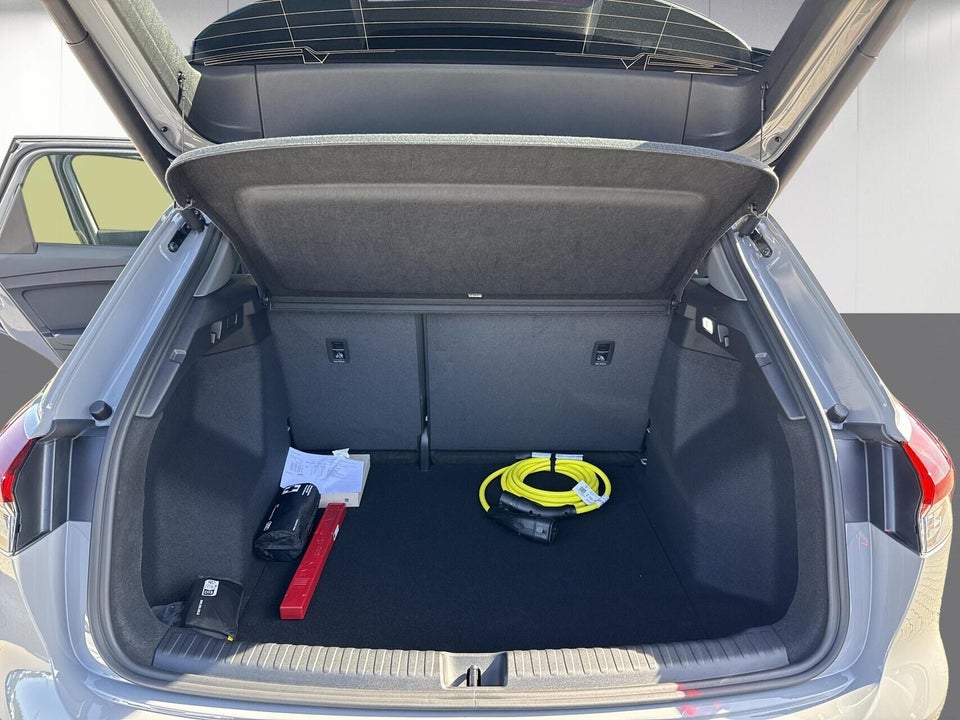 Audi Q4 e-tron 45 Progress quattro 5d