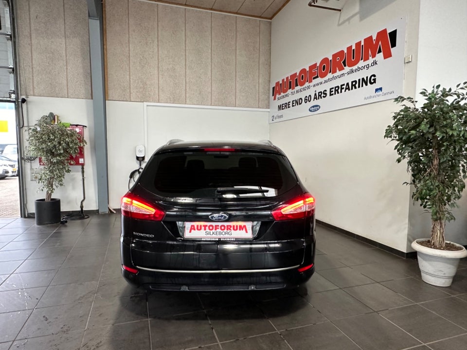 Ford Mondeo 2,0 TDCi 163 Titanium Business aut. 5d