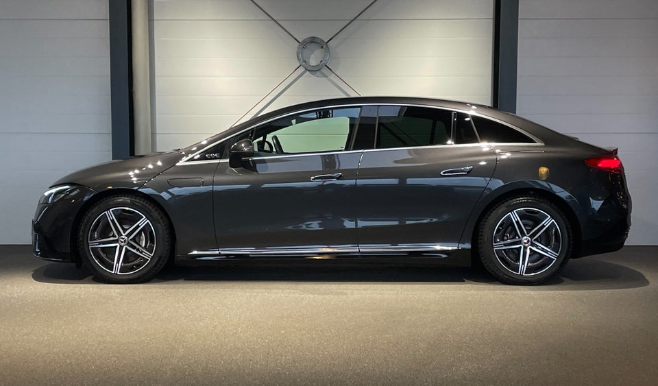 Mercedes EQE350 AMG Line 4d