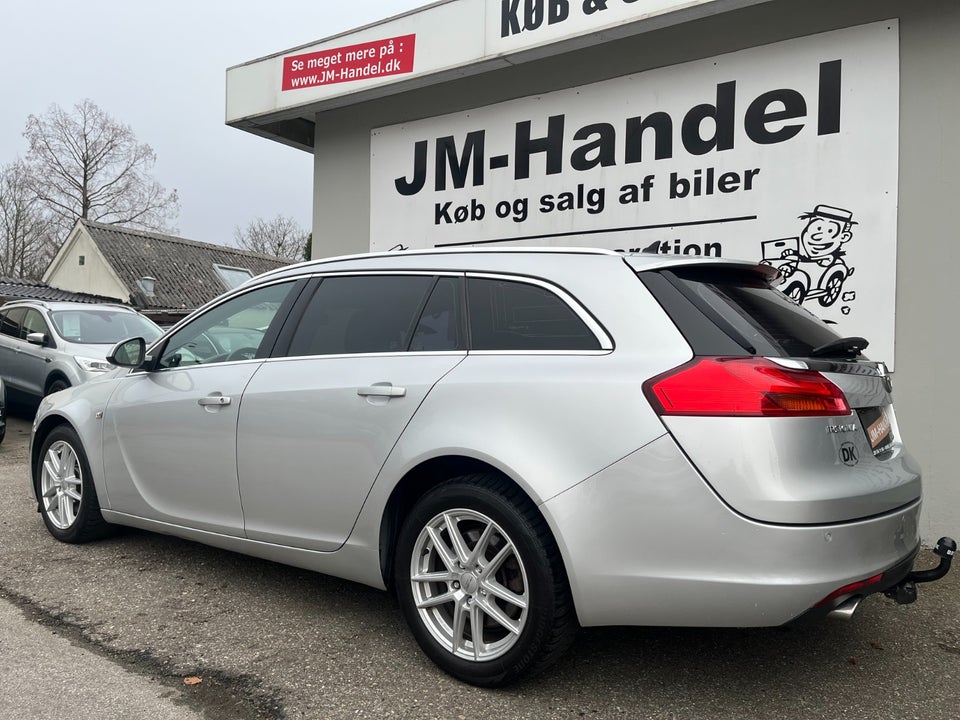 Opel Insignia 2,0 T 220 Cosmo Sports Tourer aut. 5d