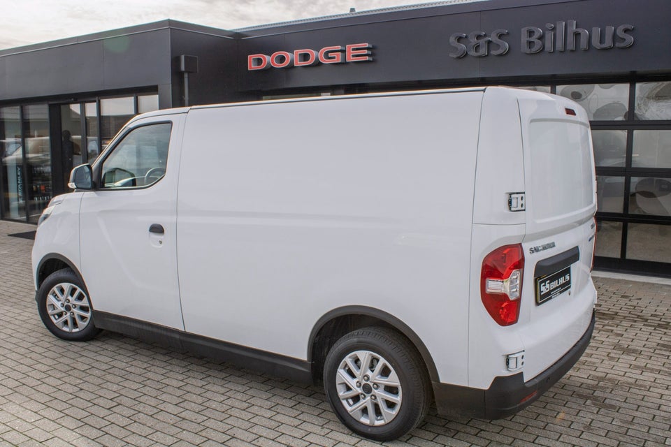 Maxus e-Deliver 3 50 Cargo Van SWB