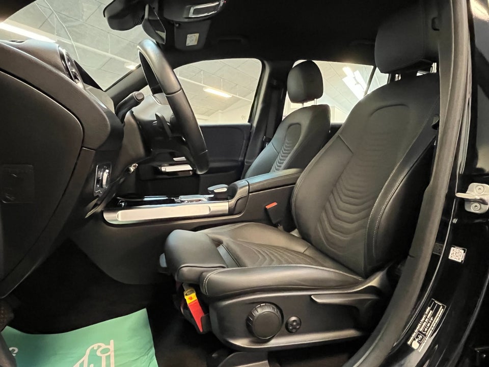 Mercedes EQB250 Progressive 5d