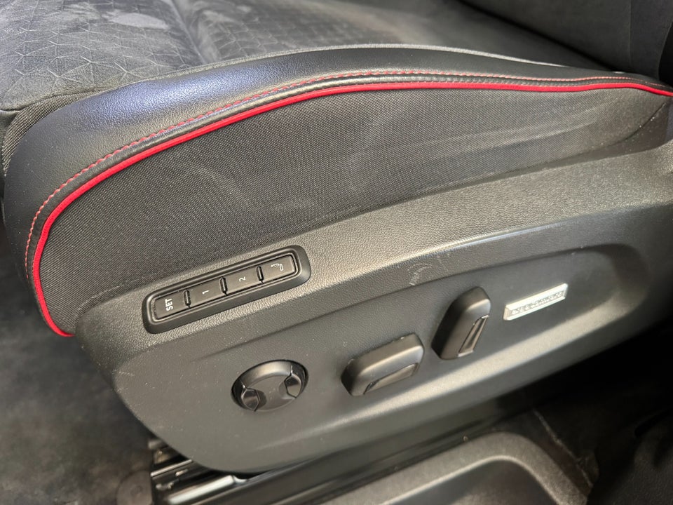 VW ID.Buzz 86 GTX 4Motion 7prs LWB 5d