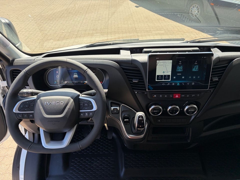 Iveco Daily 3,0 35S18 4100mm Db.Kab AG8