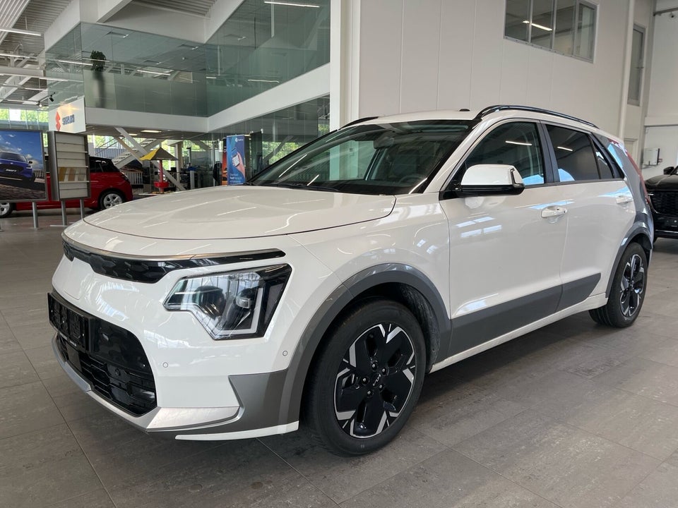 Kia Niro 64 EV Upgrade 5d