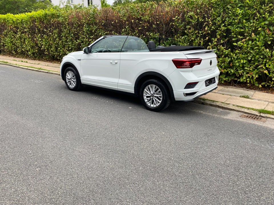 VW T-Roc 1,5 TSi 150 R-line Cabriolet DSG 2d